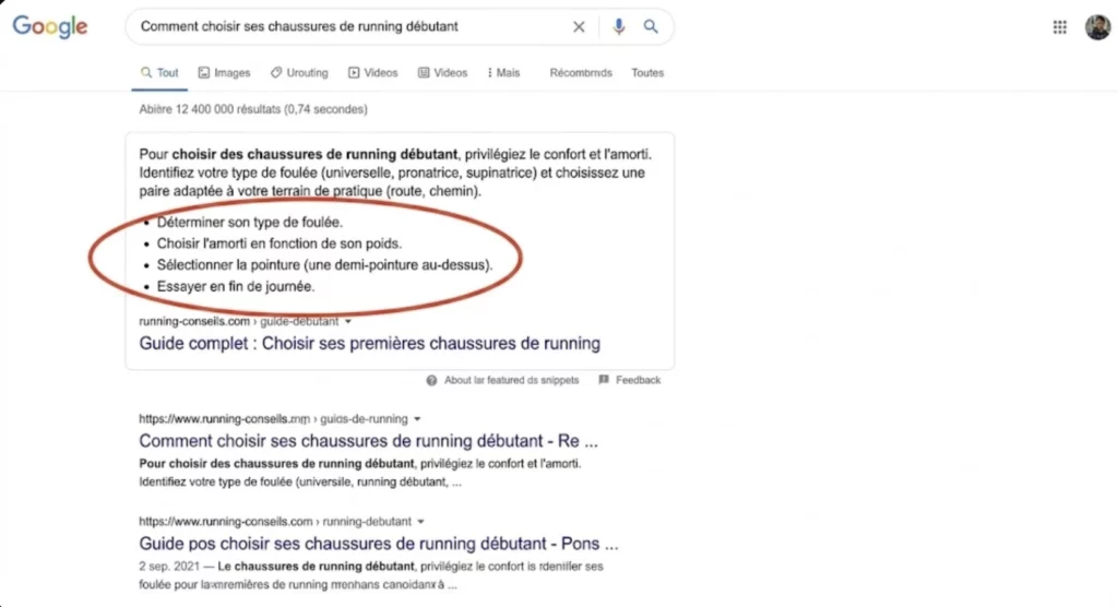 Stratégie longue traîne : créer une stratégie de contenu performante avec un générateur de mots clés 4 Exemple de Position Zéro (Featured Snippet) sur Google pour une requête longue traîne, montrant limportance du formatage du contenu.